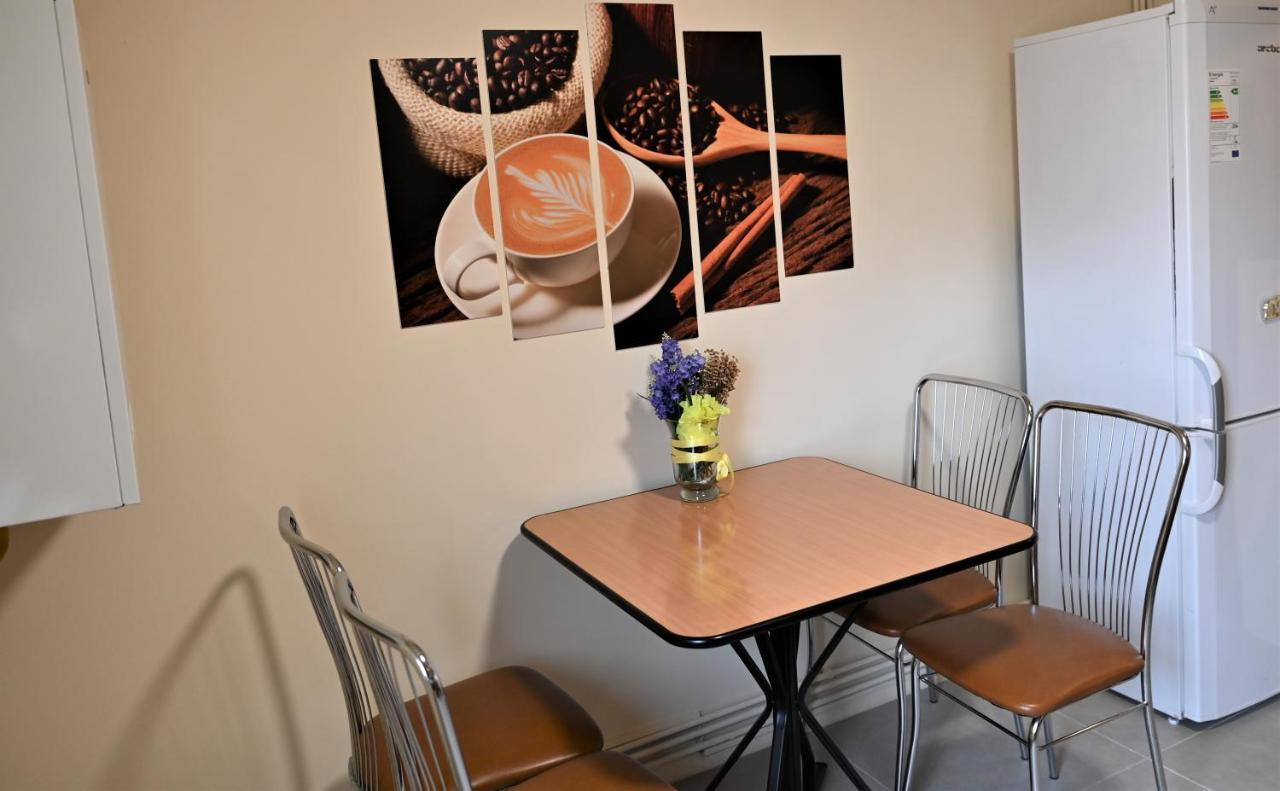 Marin Hotel Apartment ブラショフ エクステリア 写真